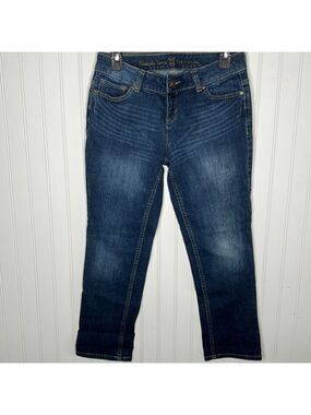 Vera Wang Straight Leg Stretch Jeans Size 4
